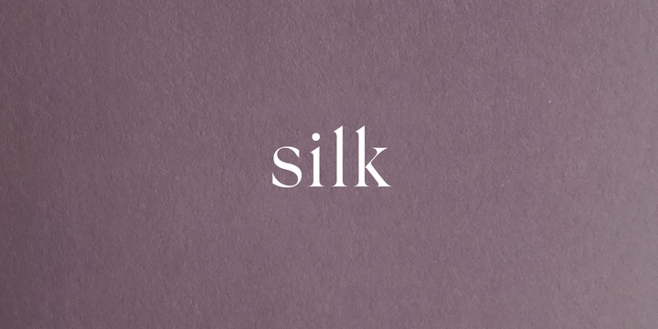 Przykład czcionki Silk Serif